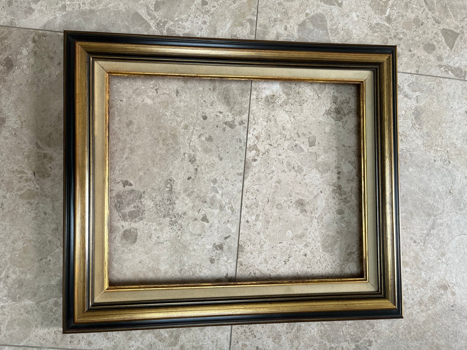 Schilderij lijst 40 x 50 cm - Zwart/Goud, Ophalen, Gebruikt, Goud