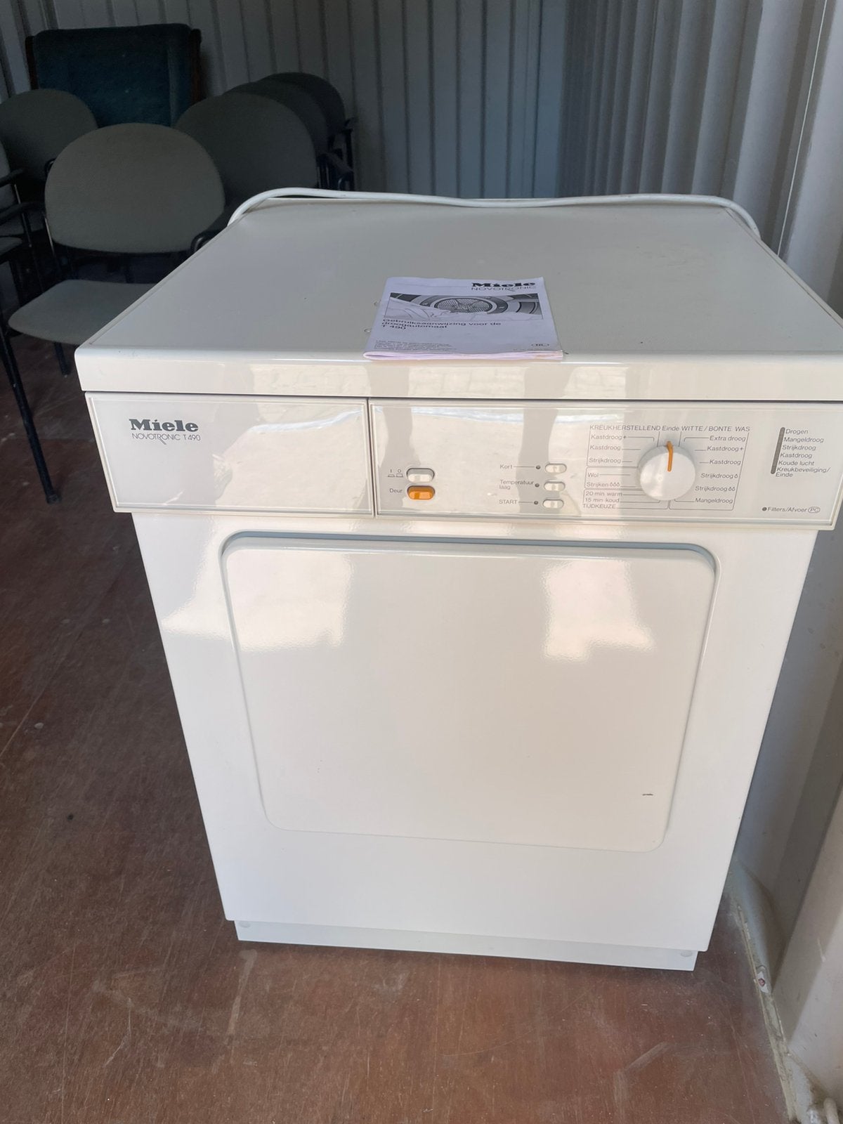 Miele wasdroger Novotronic T 490, Witgoed en Apparatuur, Wasdrogers, Luchtafvoer, 4 tot 6 kg, Ophalen of Verzenden, Zo goed als nieuw