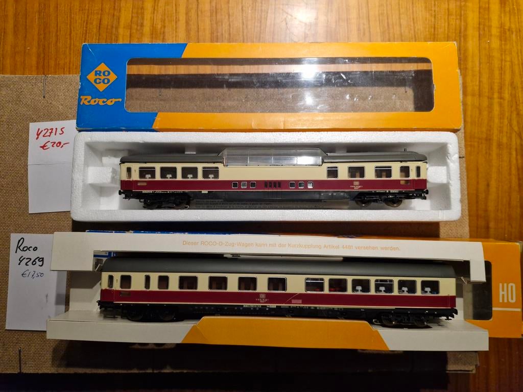 Roco HO D-treinwagons (2 stuks) - 4269 & 4271, Gebruikt, Gelijkstroom, Wagon, Ophalen of Verzenden