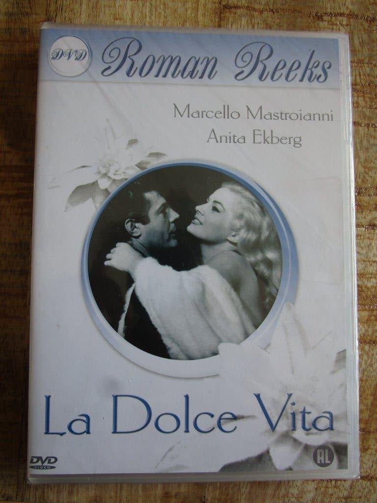 Nieuwe DVD - La Dolce Vita, Cd's en Dvd's, Dvd's | Overige Dvd's, Nieuw in verpakking, Alle leeftijden, Ophalen of Verzenden