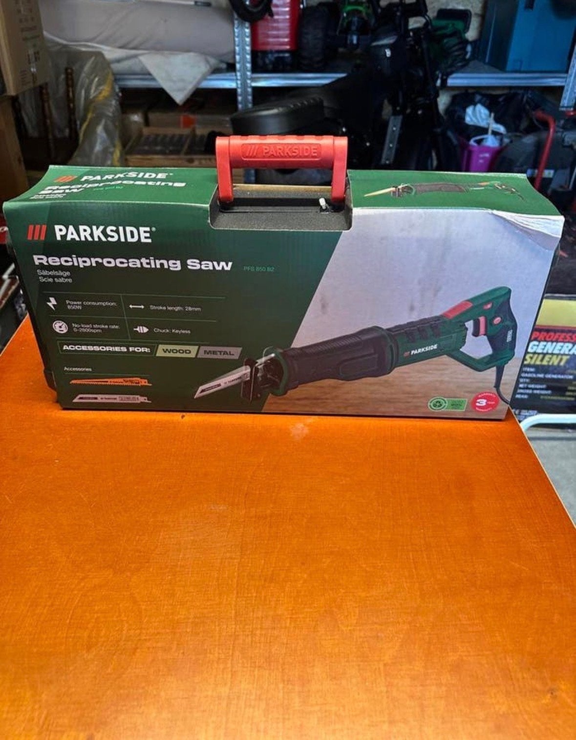 Parkside Reciprozaag - Nieuw in doos, Doe-het-zelf en Verbouw, Gereedschap | Zaagmachines, 70 mm of meer, Nieuw, 600 tot 1200 watt