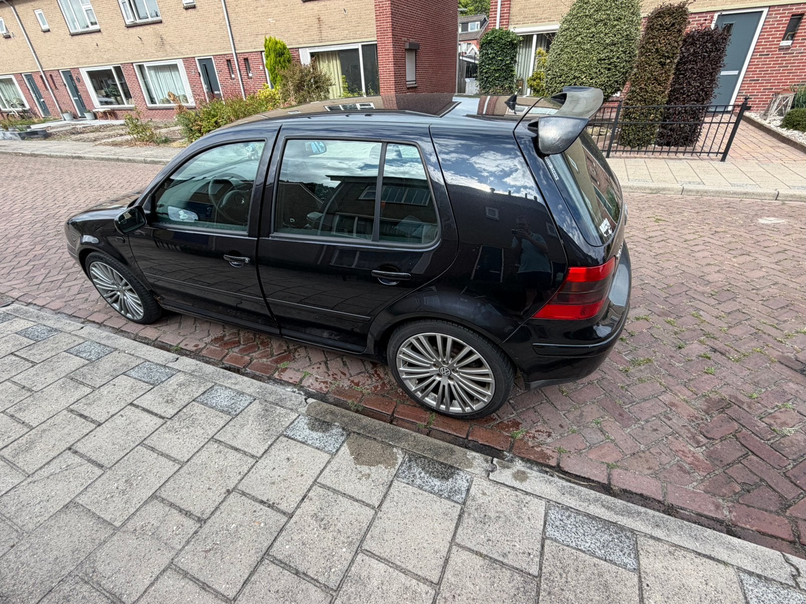 Volkswagen Golf 1.8T 20V 110KW 2001 Zwart, Auto's, Stof, 4 cilinders, Zwart, Origineel Nederlands