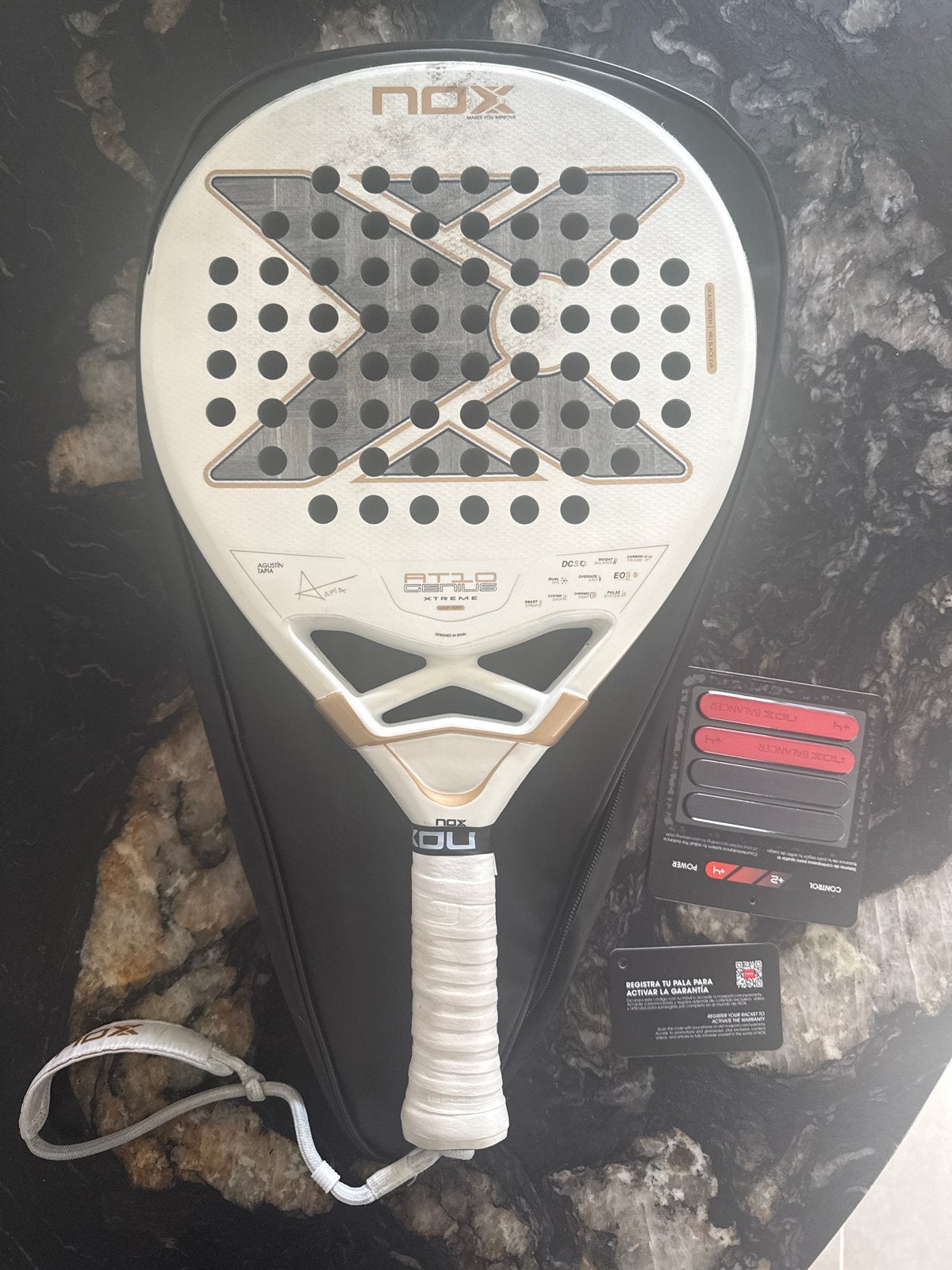 Padel racket met scheur- Nox AT10 Luxury Genius, Sport en Fitness, Padel, Ophalen of Verzenden, Gebruikt, Padelracket