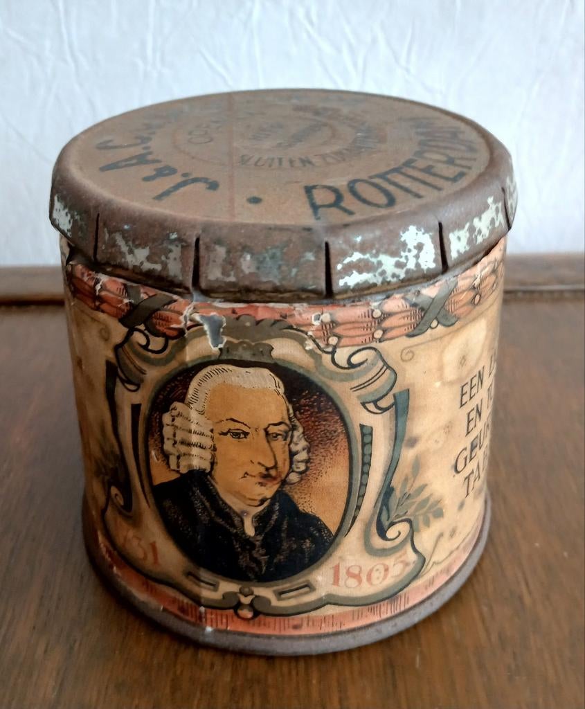 J.&A.C.v. Rossem Rotterdam Antiek Tabaksblik 2e Wereldoorlog, Verzamelen, Blikken, Ophalen of Verzenden, Gebruikt, Overige, Overige merken
