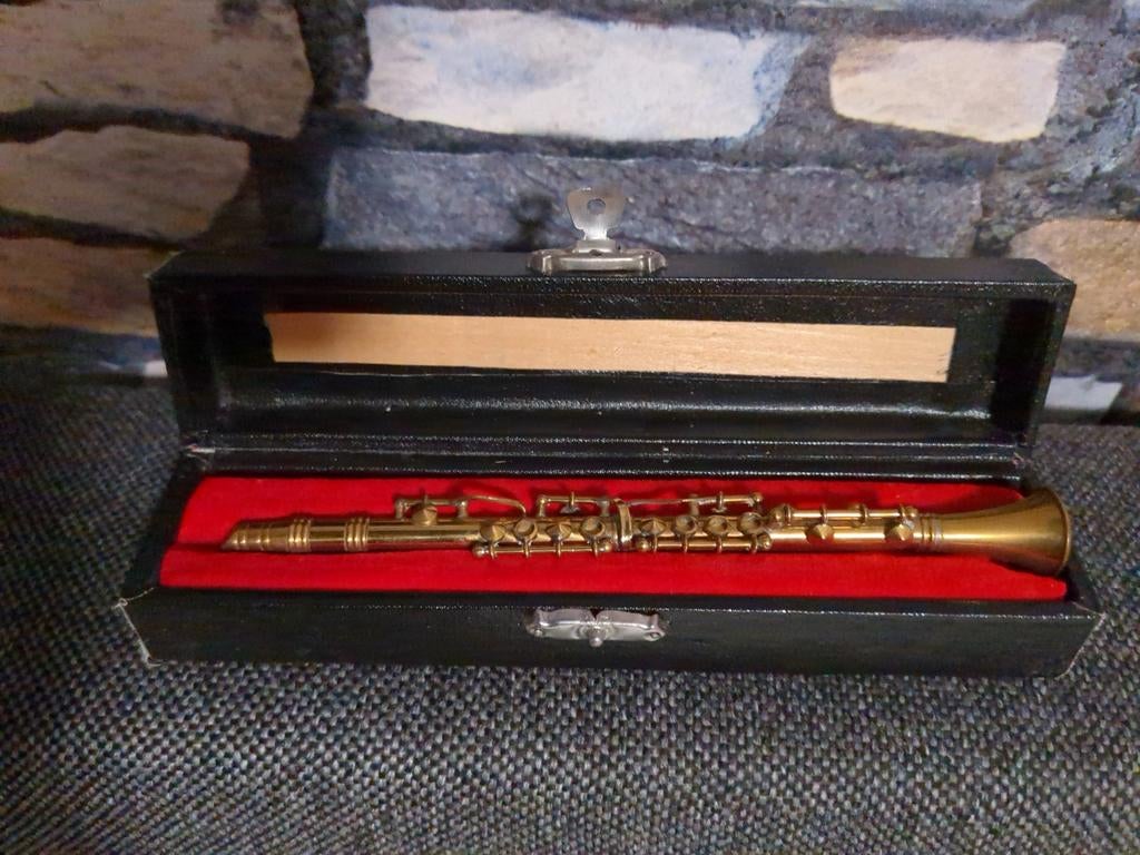 Miniatuur Sopraansaxofoon in houten kist met rode voering, Ophalen of Verzenden