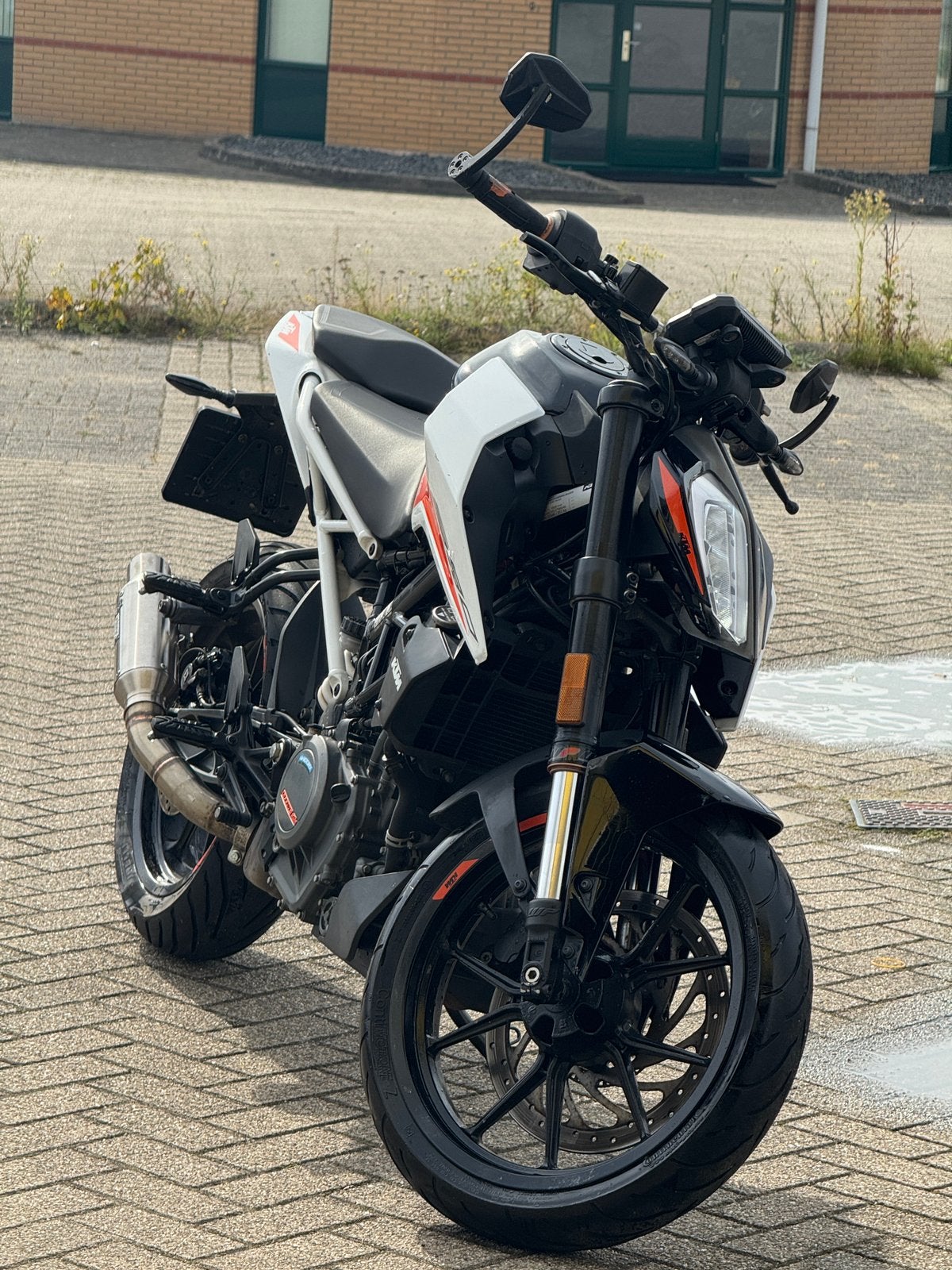 KTM Duke 390 • 2022 • ABS • Perfect voor A2 • 9430 KM, Ophalen of Verzenden