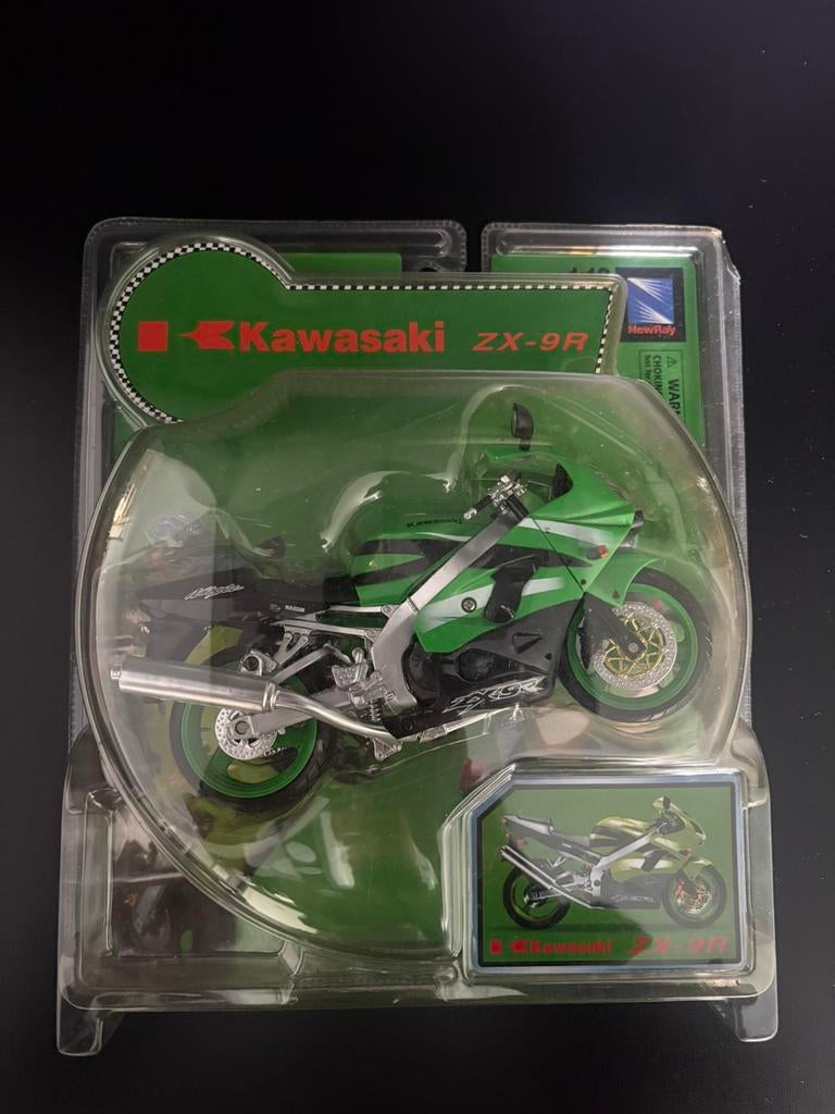 NewRay Kawasaki ZX-9R 1:12 Special Edition, Hobby en Vrije tijd, Modelauto's | 1:5 tot 1:12, Ophalen of Verzenden, Nieuw, 1:9 t/m 1:12