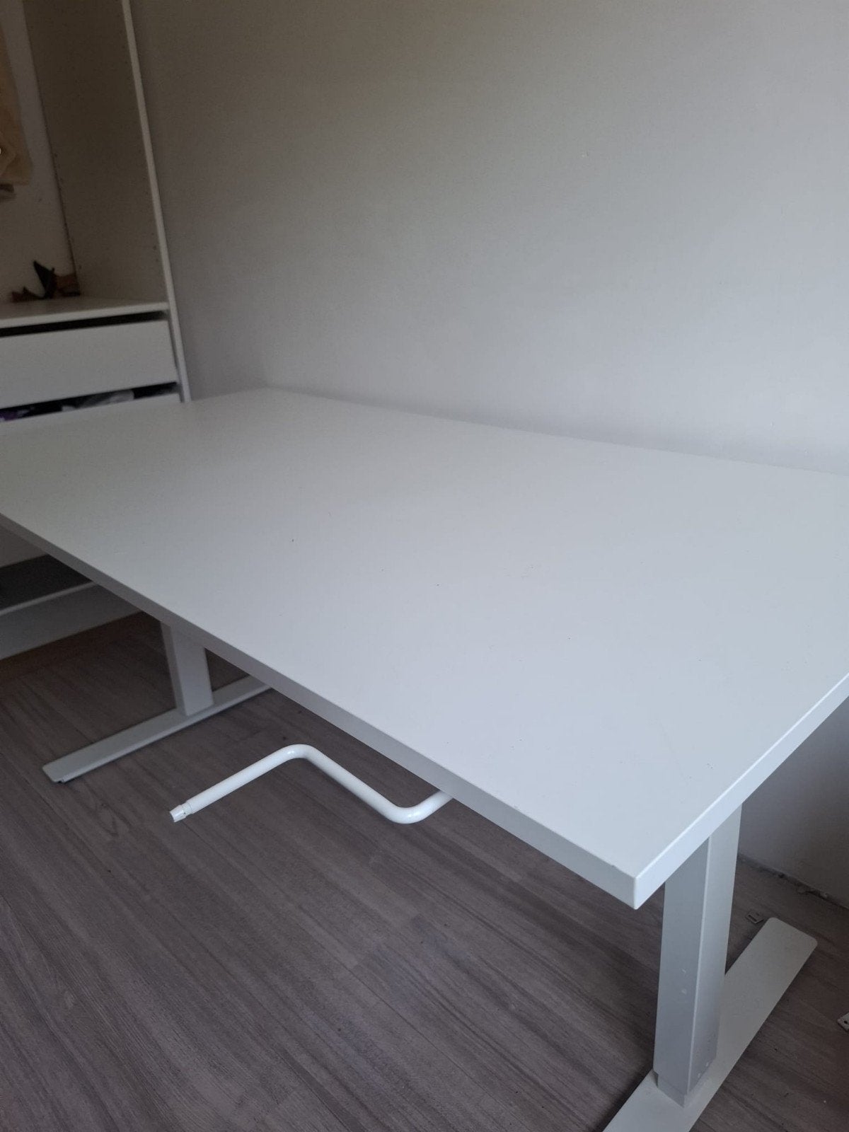 IKEA SKARSTA zit-sta bureau 160x80 cm – wit – verstelbaar, Ophalen, In hoogte verstelbaar, Gebruikt