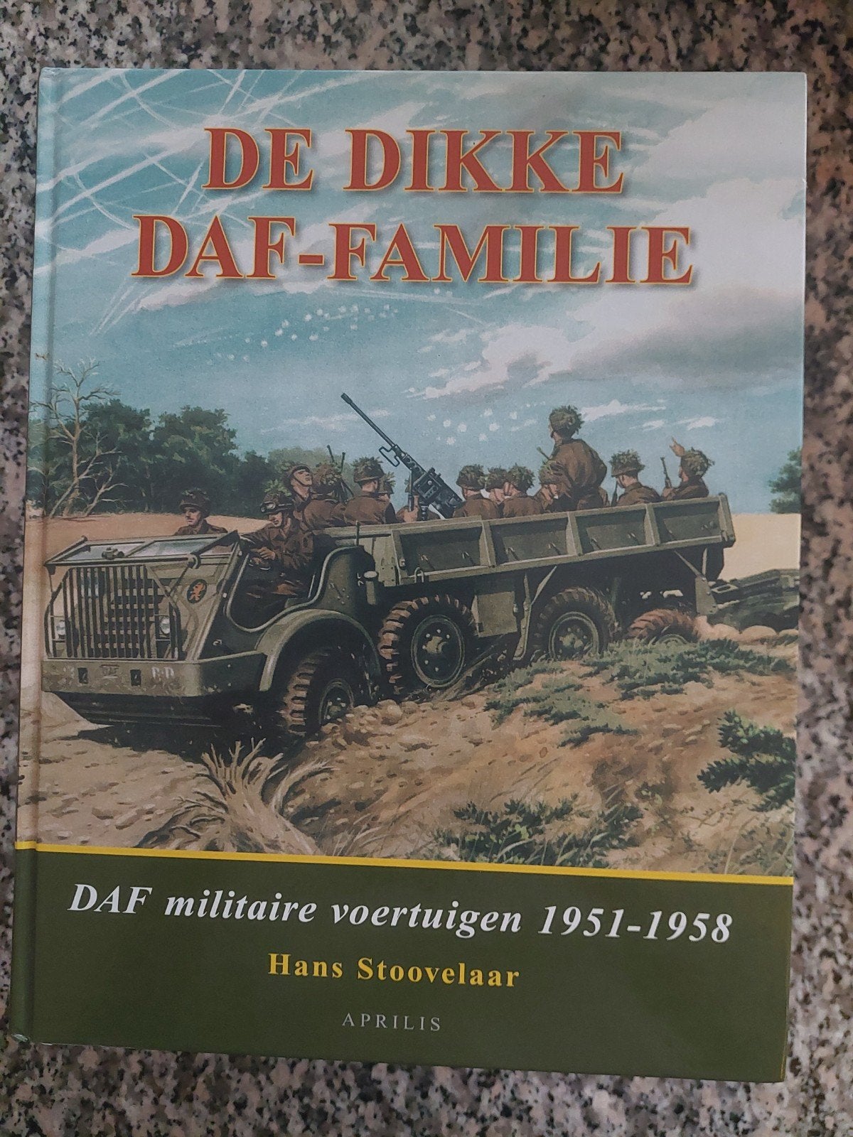 H. Stoovelaar - De Dikke DAF-familie, Ophalen of Verzenden, Overige merken, H. Stoovelaar, Zo goed als nieuw
