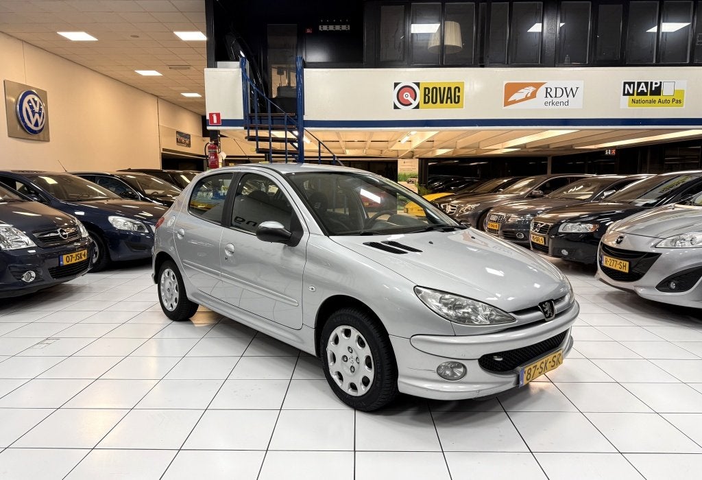 Peugeot 206 1.4 Air-line 3 Airco, Auto's, Stof, 31 €/maand, 4 cilinders, Origineel Nederlands