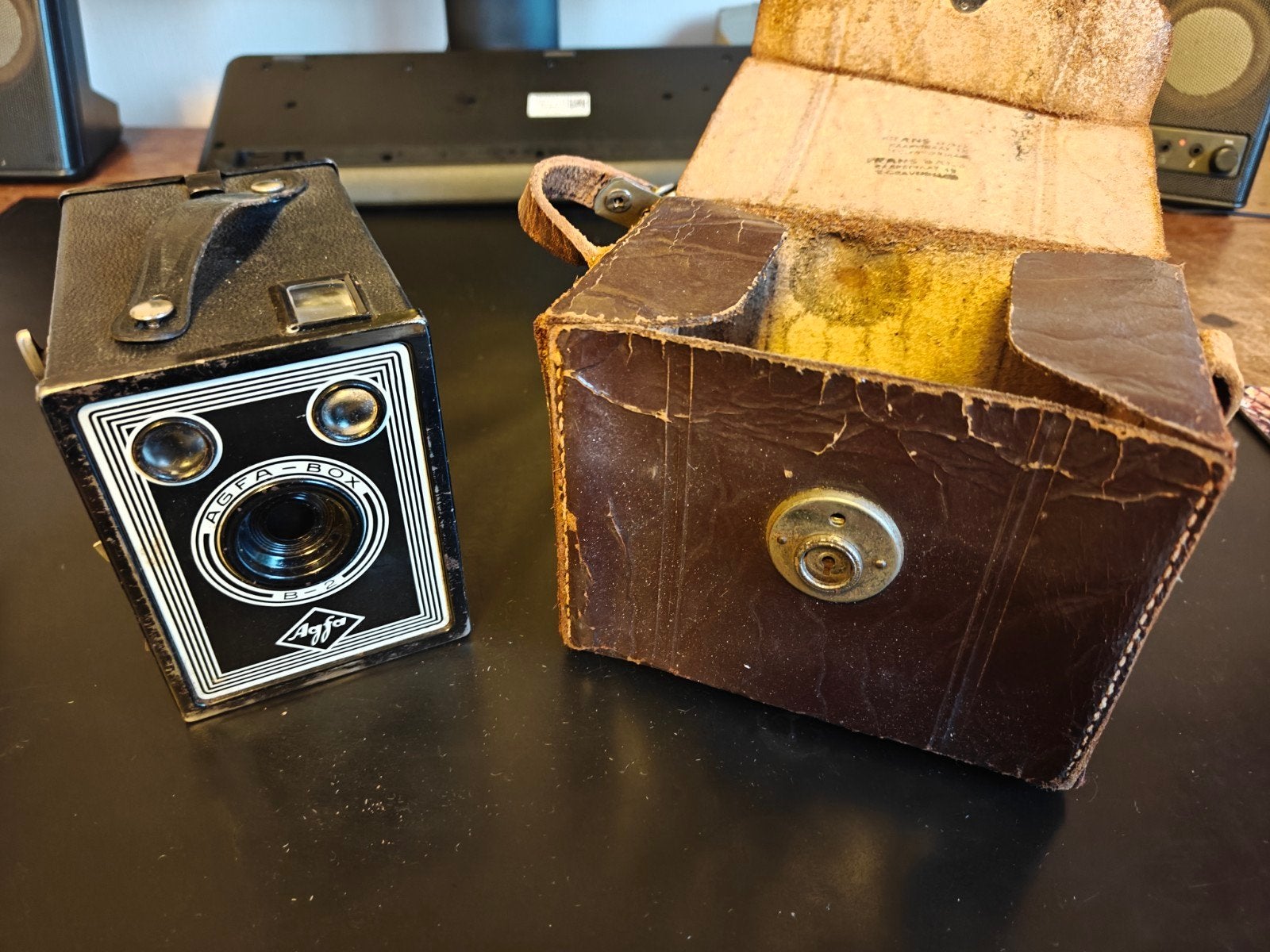 Vintage Agfa Box B-2 Camera (1937-1938) met lederen tas, Audio, Tv en Foto, Fotocamera's Analoog, Ophalen of Verzenden, Compact