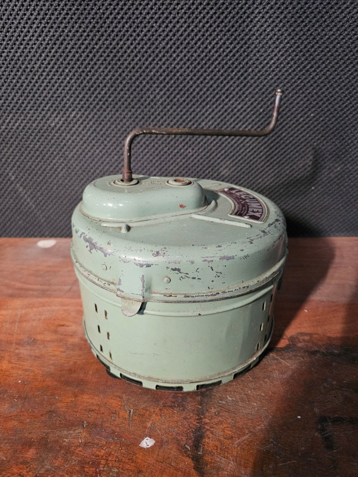 1953 Vintage keukenmachine Moulin Legumex. moulinex France, Ophalen of Verzenden