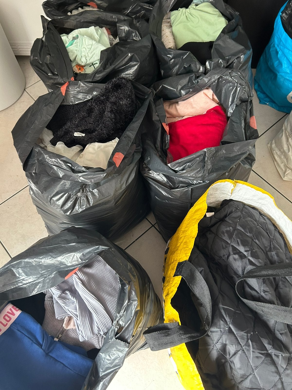7 zakken met goede meisjeskleding prijs €70, Kinderen en Baby's, Ophalen, Zo goed als nieuw, Maat 128