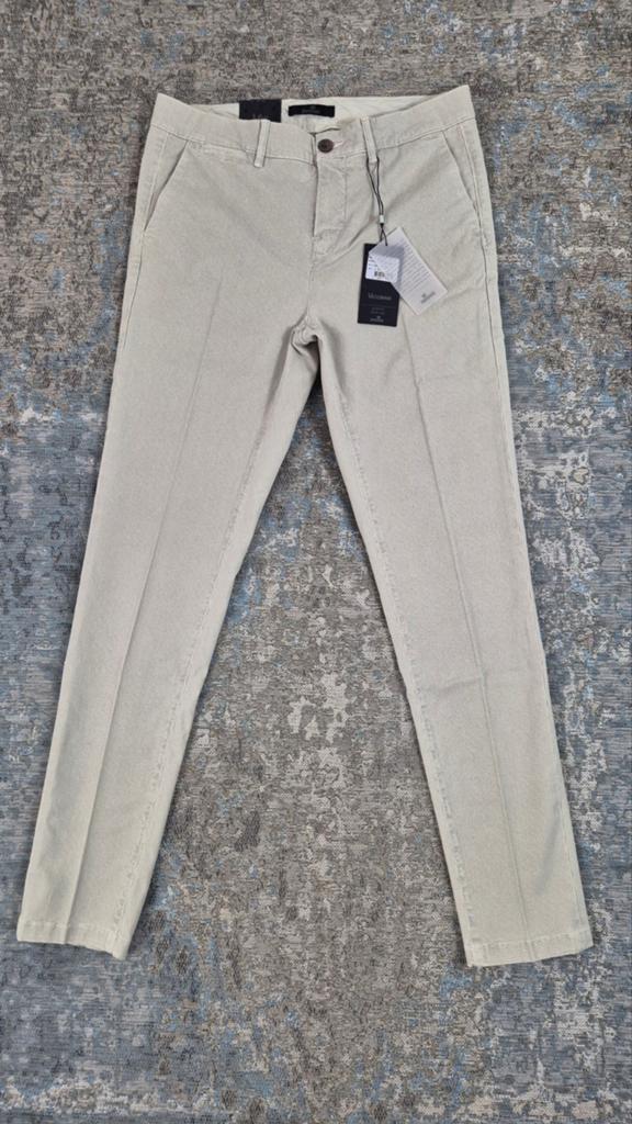Vanguard V65 Chino W31 L32 NIEUW Slim STRETCH Bronno3132, Kleding | Heren, Broeken en Pantalons, New Yorkstraat 50, 1175 RD Lijnden