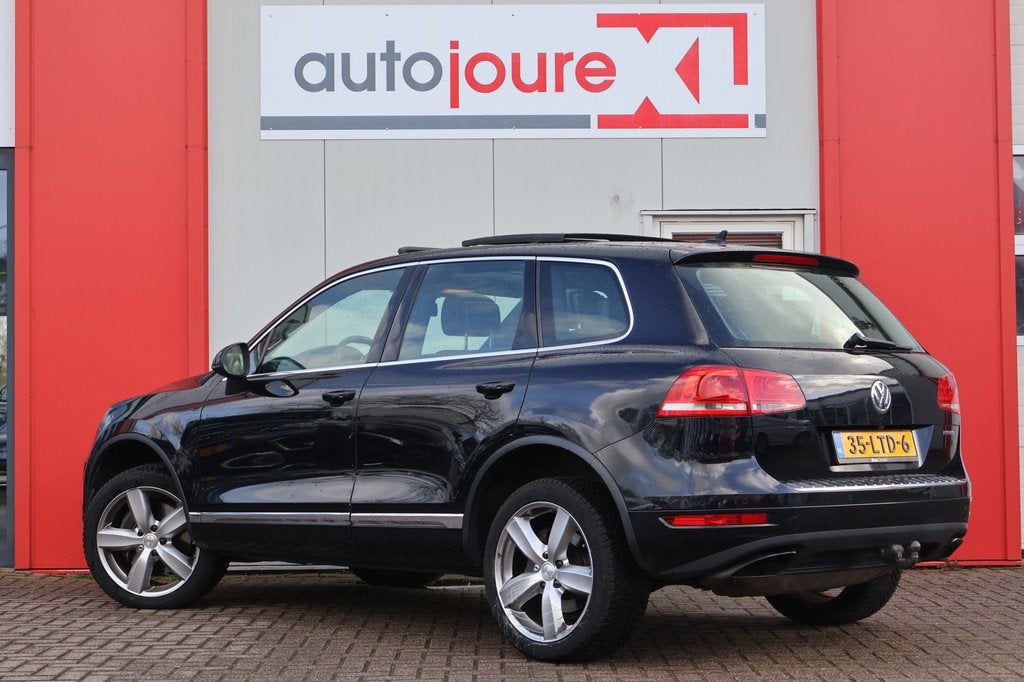 Volkswagen Touareg 3.0 TSI Hybrid Highline | Luchtvering | P, Auto's, Volkswagen, Automaat, Euro 5, Gebruikt, Zwart