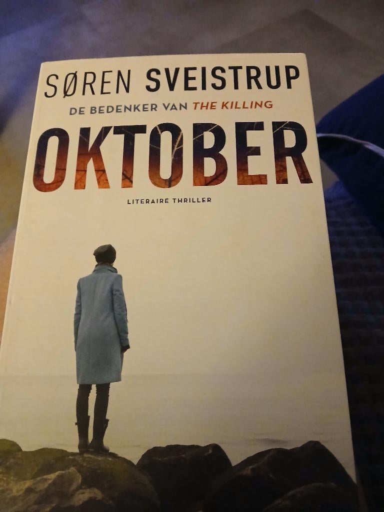 Oktober, Boeken, Diverse auteurs, Ophalen of Verzenden, Zo goed als nieuw, Nederland