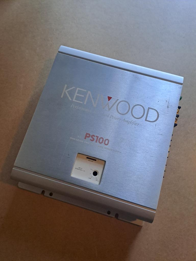 Kenwood Versterker en Subwoofer, Auto diversen, Autospeakers, Ophalen of Verzenden, Zo goed als nieuw