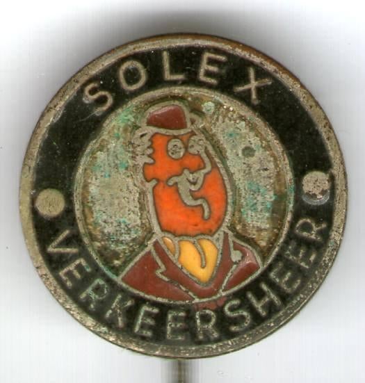SOLEX verkeersheer koper rijwielen speldje ( G_183 ) € 15,00, Verzamelen, Speldjes, Pins en Buttons, Zo goed als nieuw, Speldje of Pin