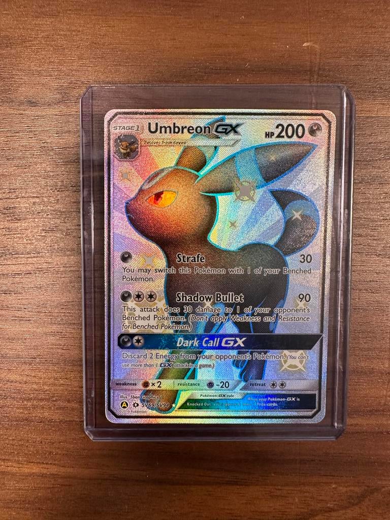 Umbreon GX Hidden Fates pokemon, Ophalen of Verzenden, Zo goed als nieuw, Losse kaart, Foil