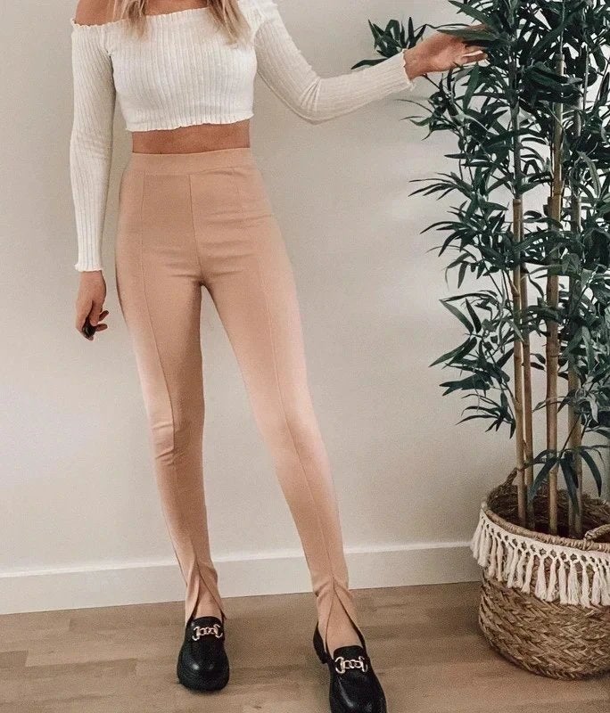 Missguided beige leggings skinny trousers cut S, Kleding | Dames, Ophalen of Verzenden, Zo goed als nieuw, Beige