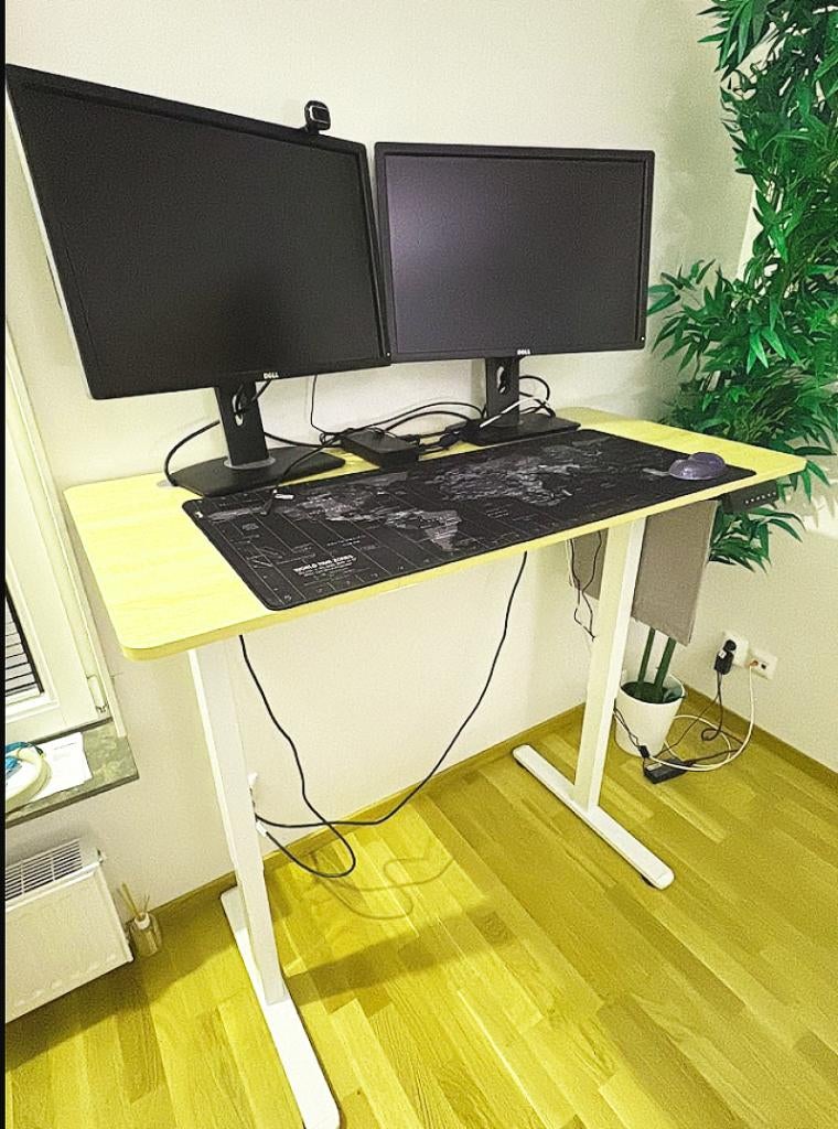 Elektrische zit-sta bureaus & stoelen 3maand oud stopzetting, Ophalen of Verzenden, In hoogte verstelbaar, Nieuw