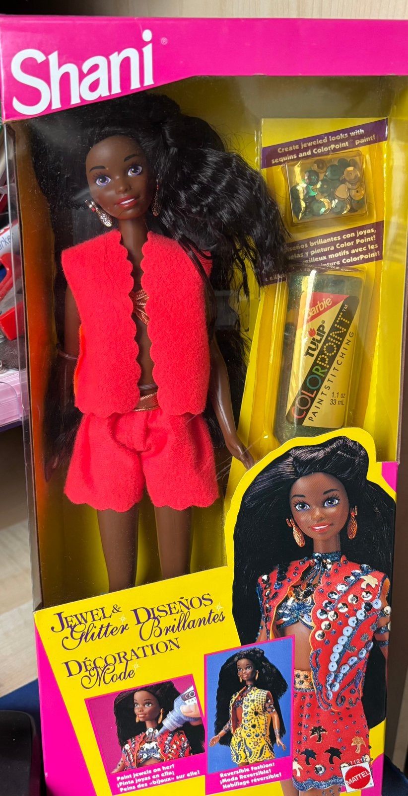Jewel & Glitter Shani Barbie NRFB, Ophalen of Verzenden, Zo goed als nieuw, Fashion Doll