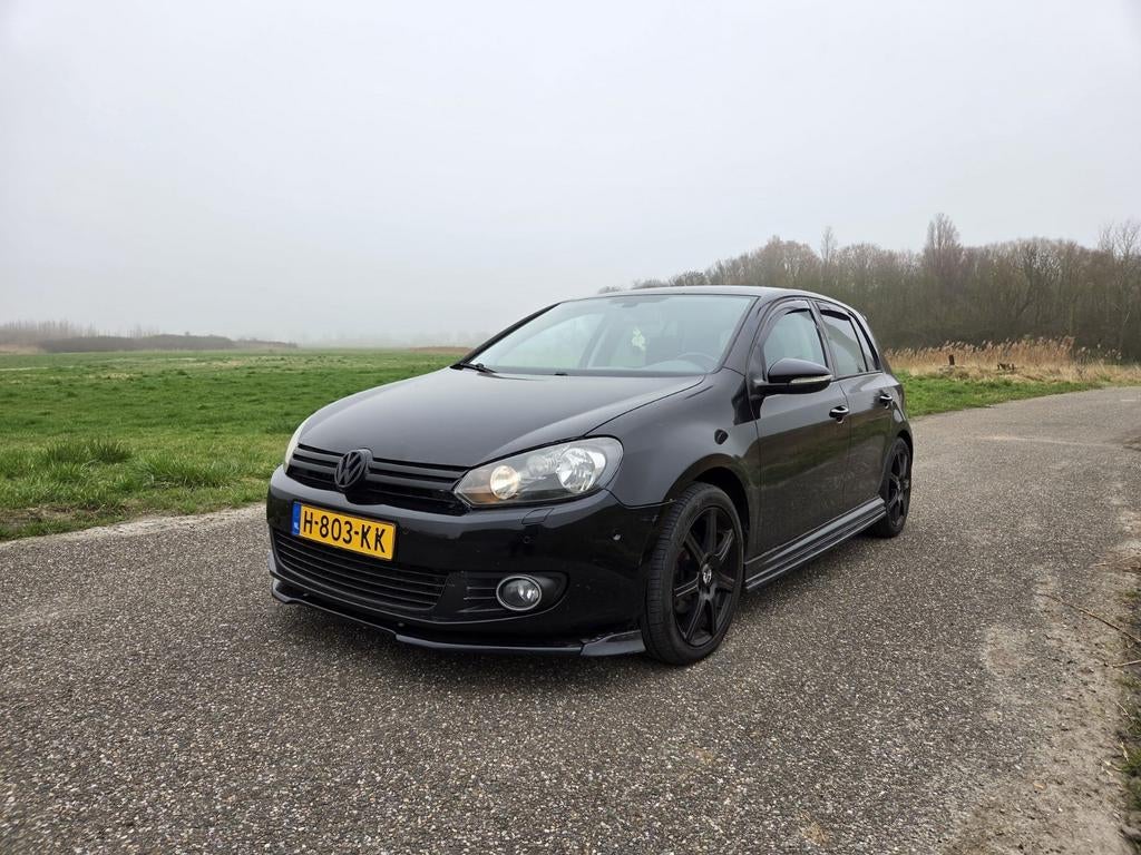 VW Golf 1.4 TSI DSG 2010 Zwart - tik in motor, lezen, Euro 5, Stof, Zwart, 650 kg