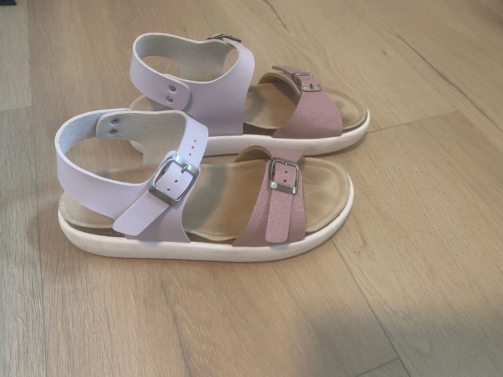 Sandalen mt 37, Ophalen of Verzenden, Zo goed als nieuw, Meisje, Overige typen