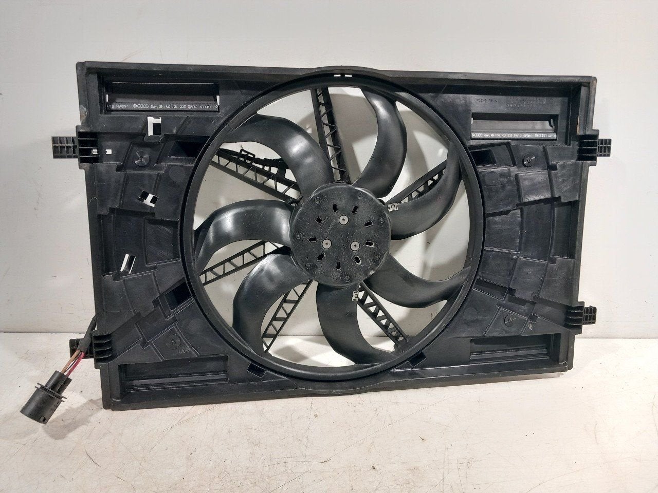 Koelventilator Seat Leon, Onderdelen@venauto.nl, Van der Ven Autorecycling B.V., Gebruikt, Ettenseweg 76, 4706 PB Roosendaal, The Netherlands