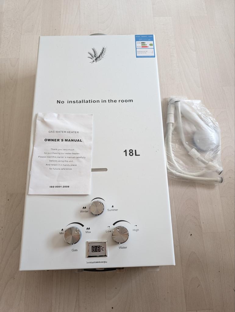Nieuwe 18L Gas Geiser - Direct Warm Water, Aardgas, Ophalen of Verzenden, Minder dan 3 jaar oud, Minder dan 20 liter