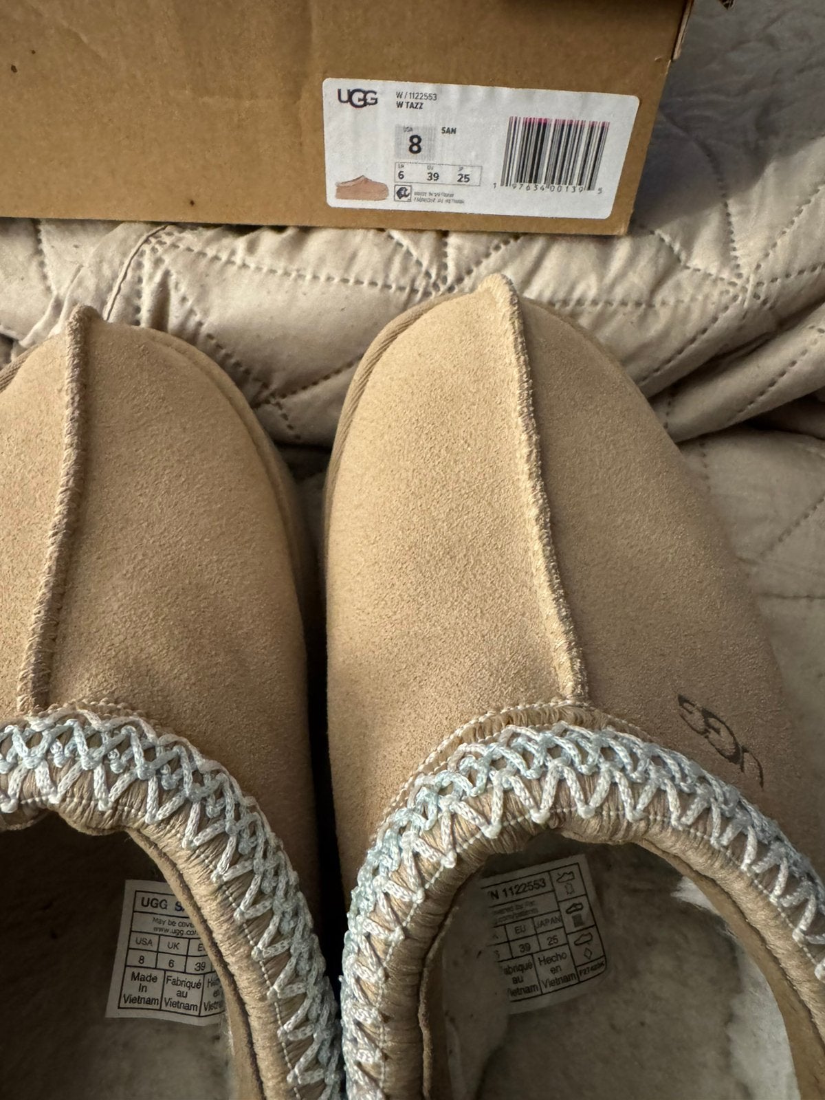 Uggs 39, Ophalen of Verzenden, Gedragen, Beige