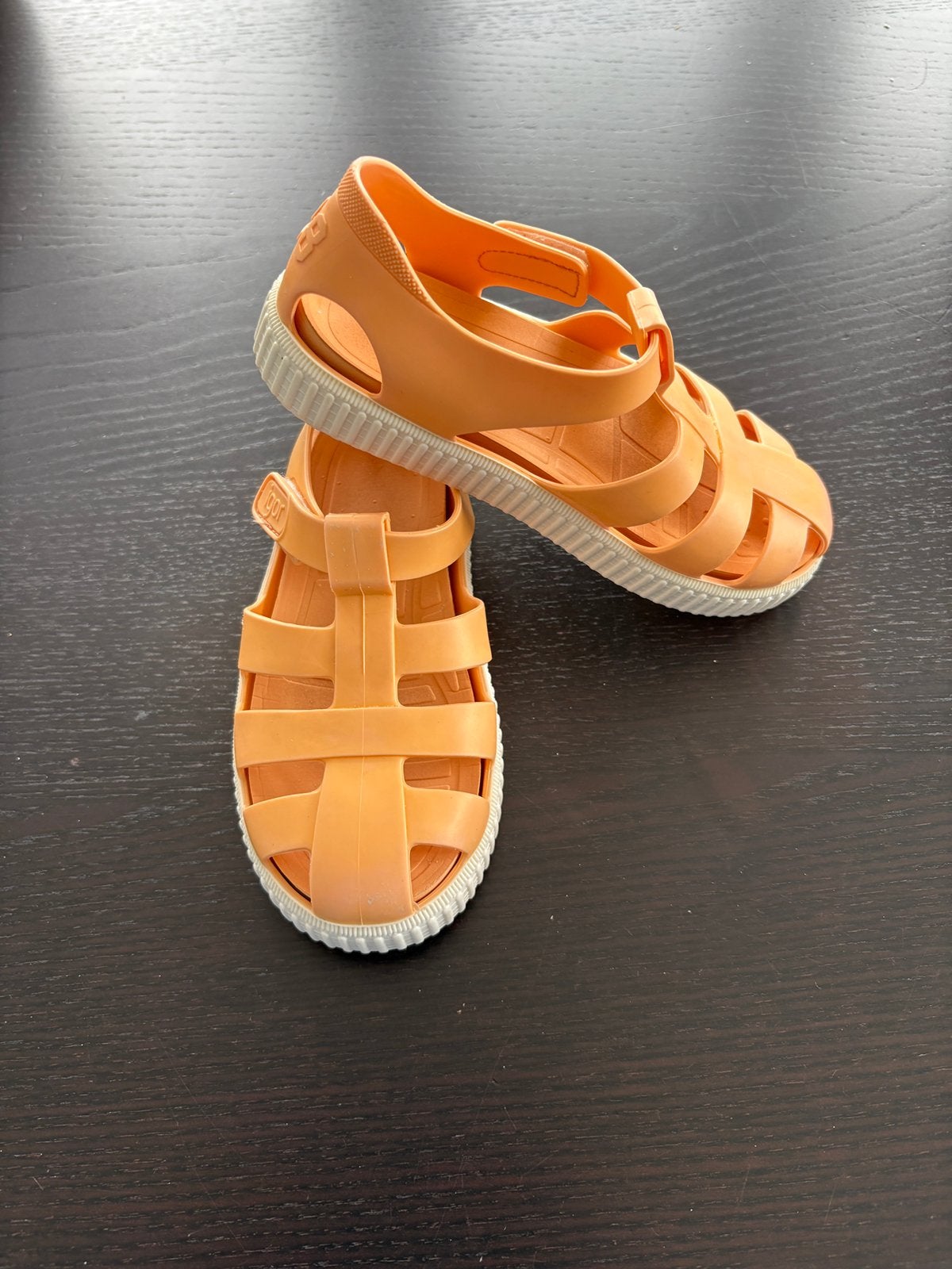 Watersandalen maat 28 kleur oranje merk Igor, Ophalen, Jongen of Meisje, Schoenen, Zo goed als nieuw