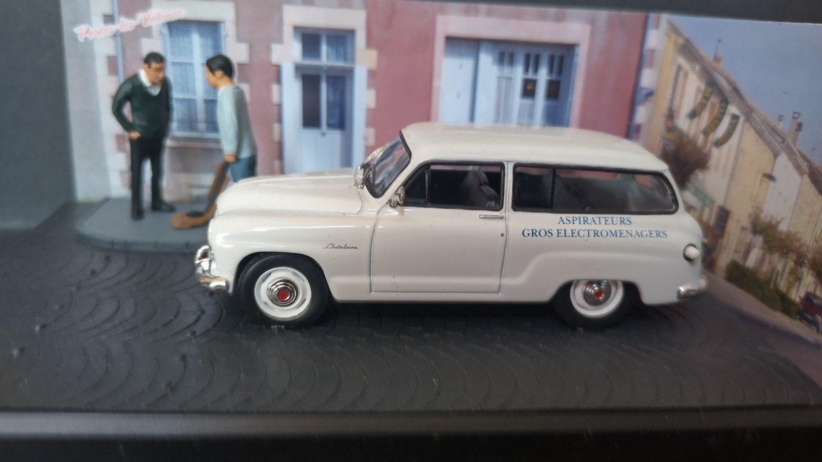 Simca Aronde Chatelaine 1:43 Altaya La Route Bleue RN7 Poll, Overige merken, Auto, Verzenden, .