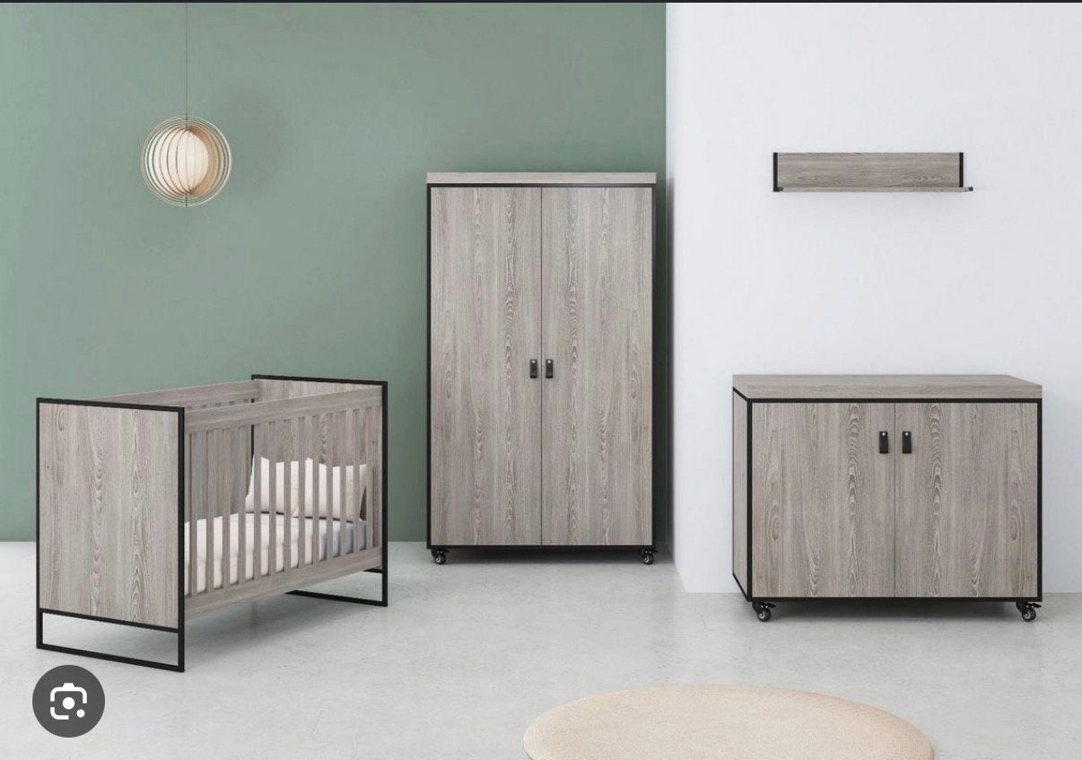 Babykamer Dakota (Commode, Kast, Bed), Kinderen en Baby's, Kinderkamer | Complete kinderkamers, Ophalen, Zo goed als nieuw, Jongetje of Meisje