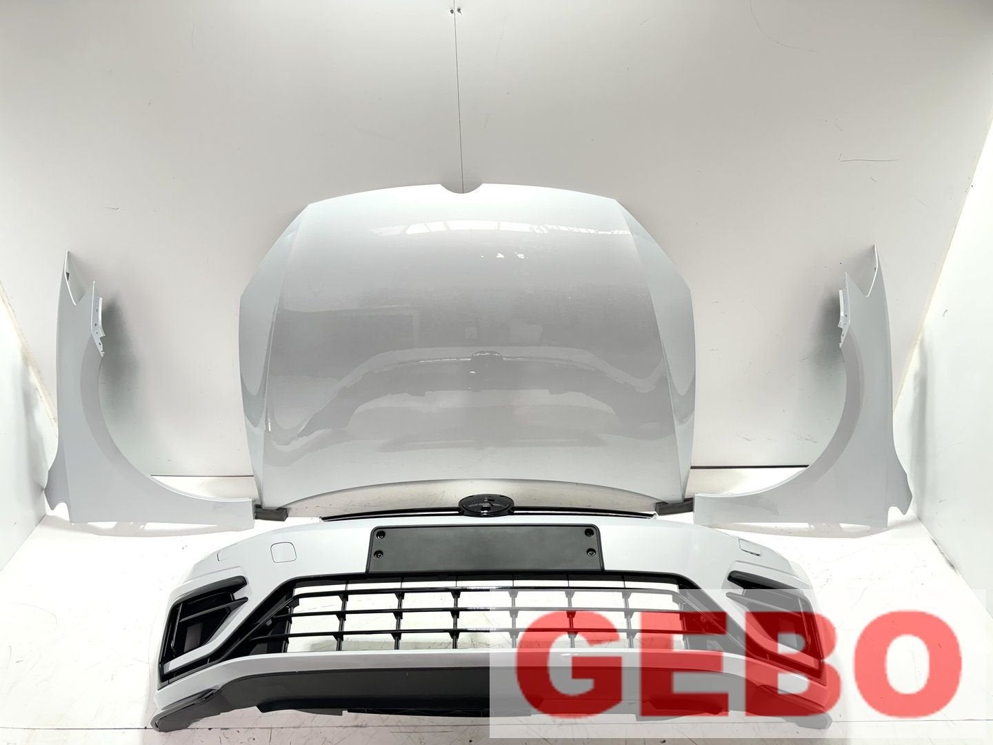 Volkswagen Golf 7.5 2017/2020 facelift R/R-line Voorkop bump, Auto-onderdelen, -, Volkswagen, -, Nieuw