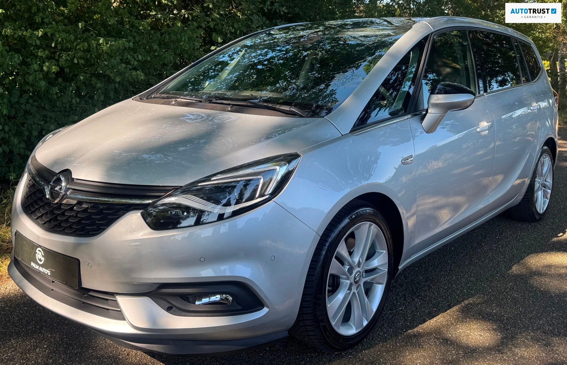 Opel Zafira 1.6 Turbo Online Edition 7 PER PANO NAVI CAMERA, Auto's, Gebruikt, 4 cilinders, 7 stoelen, 14 km/l
