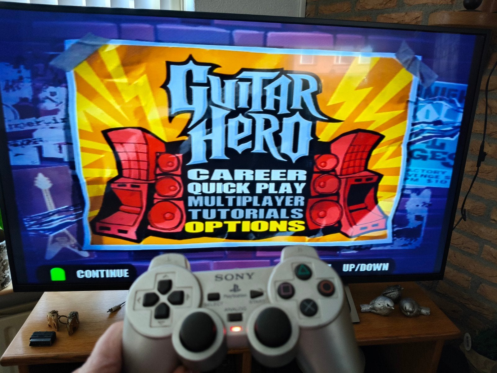2x PlayStation 2 consoles + controllers & Gitaar, 1 speler, Ophalen, Muziek, Vanaf 12 jaar