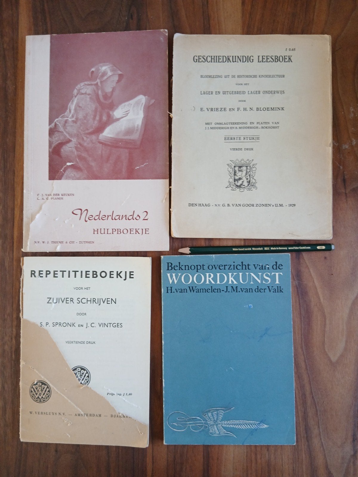 Oude schoolboeken - beschadigd, wel origineel, Ophalen of Verzenden, Gelezen
