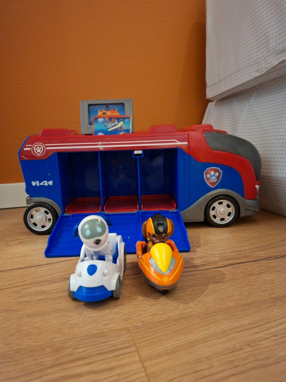 Paw Patrol Patroller met voertuigen en figuren, Ophalen of Verzenden, Gebruikt