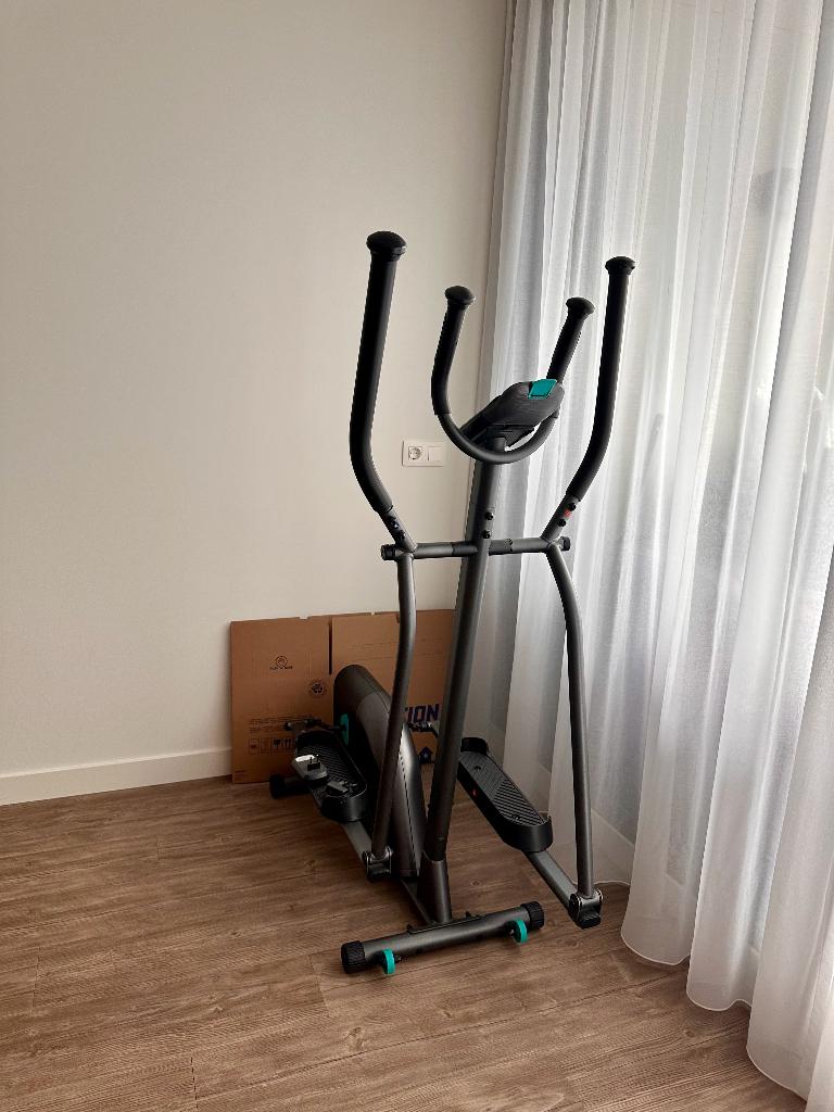 Crosstrainer Essential 120 - DOMYOS, Ophalen, Buik, Zo goed als nieuw, Crosstrainer