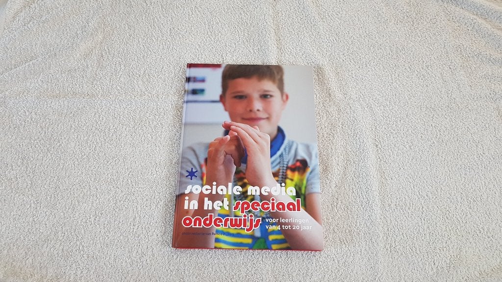 Sociale media in het speciaal onderwijs 4-20 jr, Boeken, LECSO, Zo goed als nieuw, Gamma, HBO