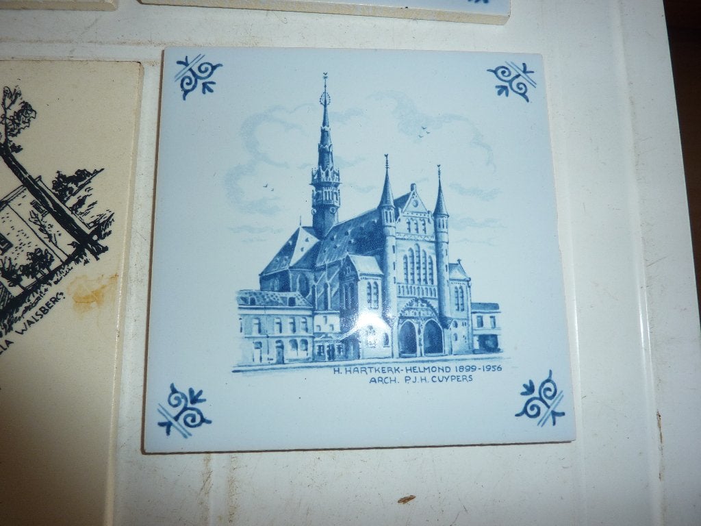 5 oude tegels uit brabant, Ophalen of Verzenden
