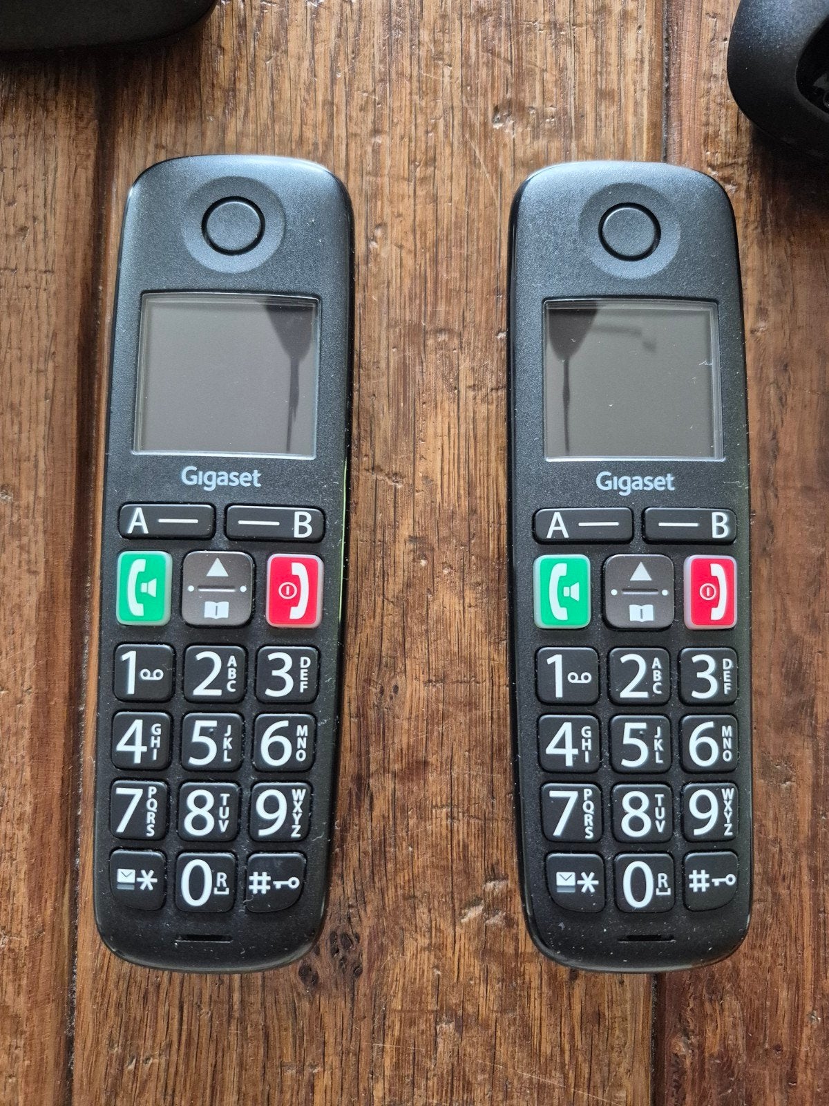 Gigaset E290H DECT telefoon met 2 handsets en laders, Ophalen of Verzenden, Gebruikt, 2 handsets