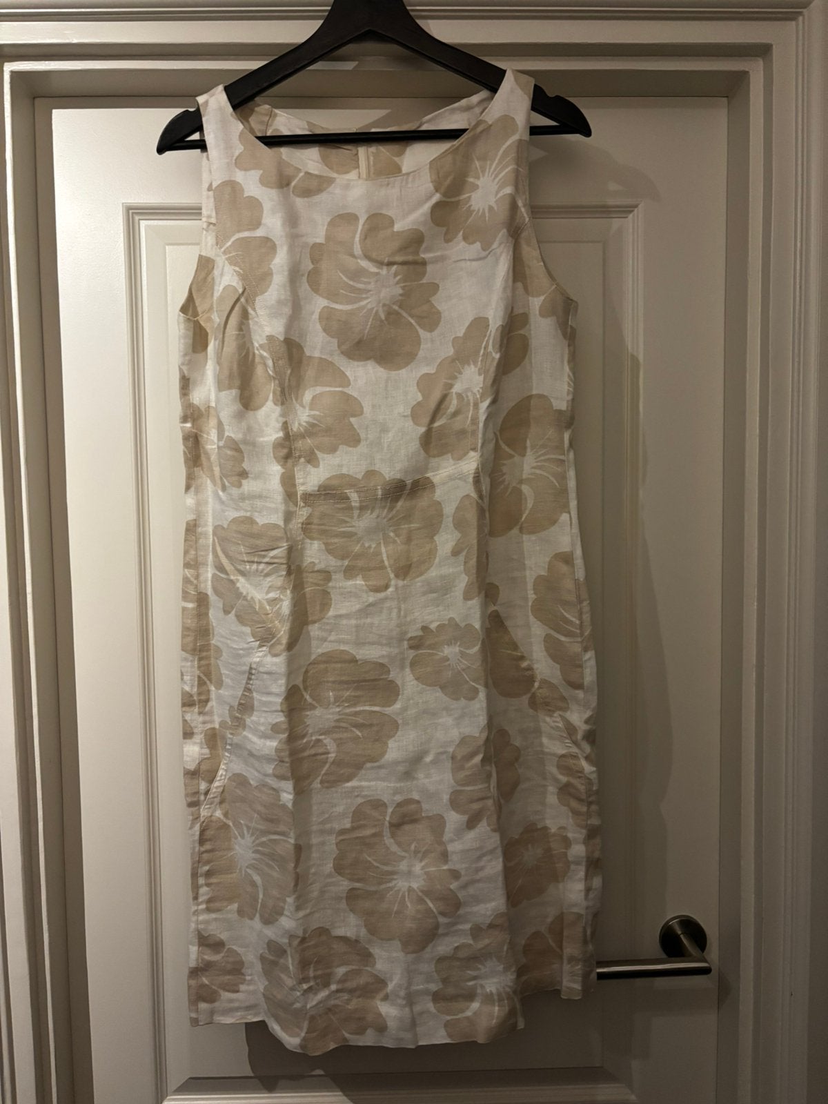 > Linnen jurk met bloemen!, Maat 38/40 (M), Beige, Ophalen of Verzenden, Zo goed als nieuw