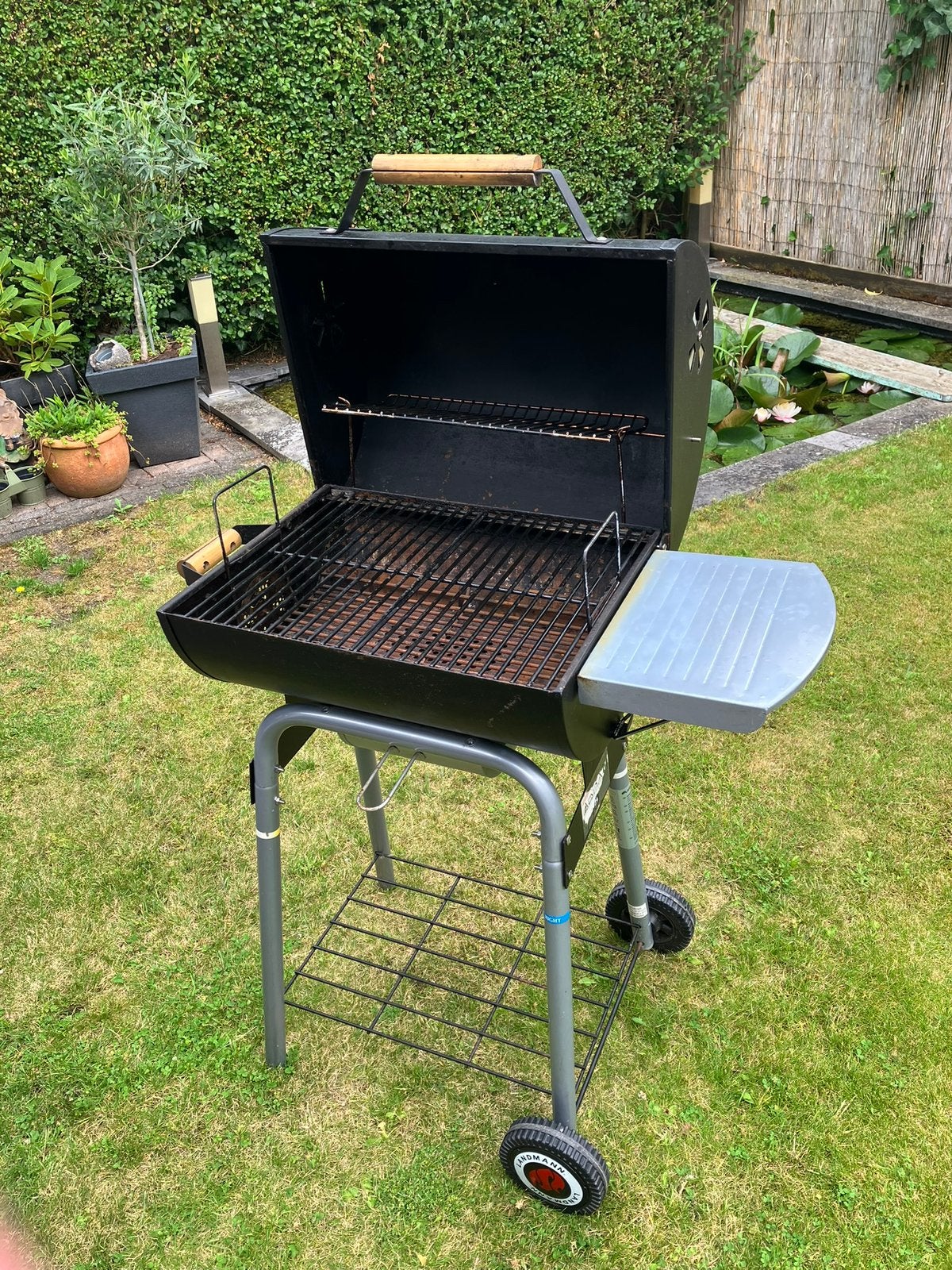 Landmann barbeceu, Ophalen, Zo goed als nieuw