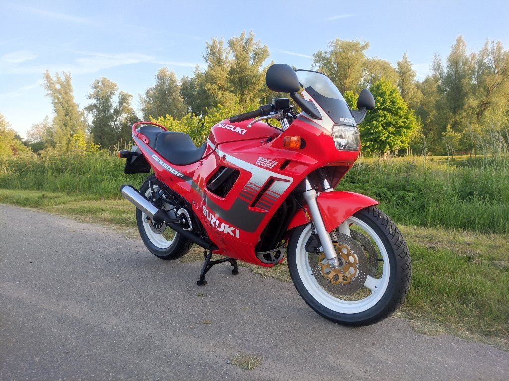 Suzuki GSX600F | 1990 | Gerestaureerd | Onversleuteld, Motoren, 4 cilinders, Motorrijbewijs A, Gebruikt, Meer dan 35 kW