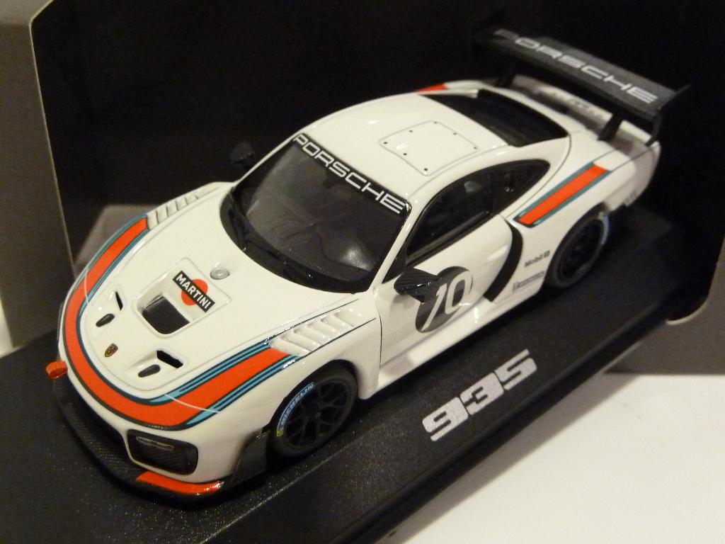 Minichamps Porsche 935 Martini Rennsport 1:43 WAP0209030K, Hobby en Vrije tijd, Modelauto's | 1:43, Nieuw, Auto, MiniChamps, Ophalen of Verzenden