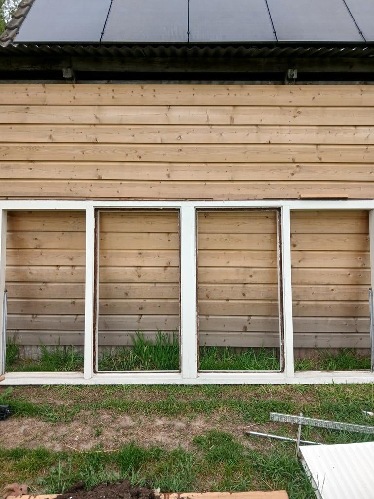 Hardhouten kozijn meet 2 tuimelramen - 280x130 cm, Ophalen of Verzenden, Gevelraam of Ruit