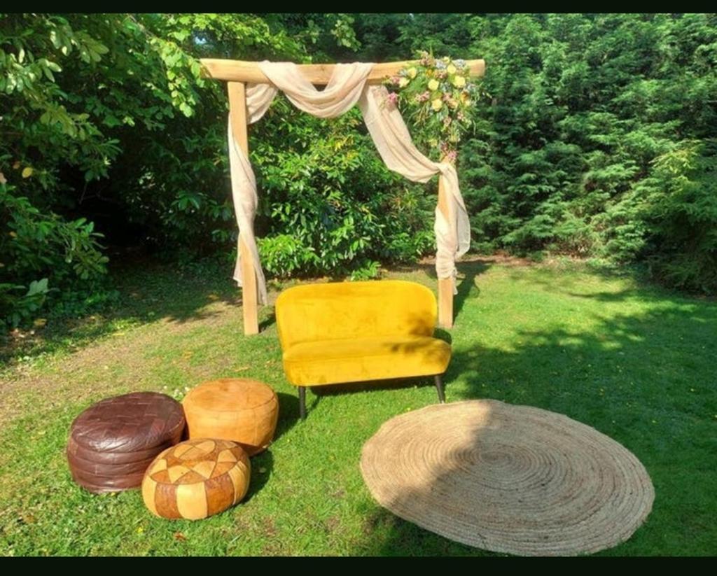 Eiken Backdrop voor bruiloft op locatie, Ophalen of Verzenden, Zo goed als nieuw