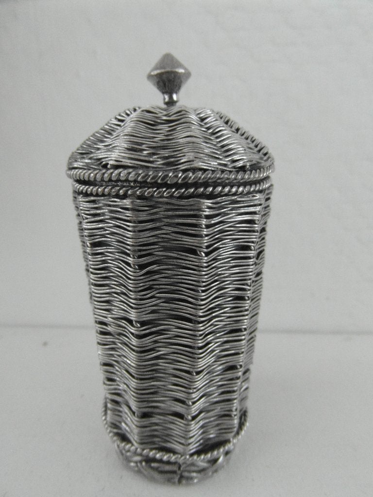 antiek zilveren parfumflesje  of reukdoosje, Antiek en Kunst, Antiek | Goud en Zilver, Ophalen of Verzenden, Zilver